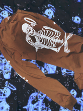 Load image into Gallery viewer, Dr. Skeleton Longsleeve Brown
