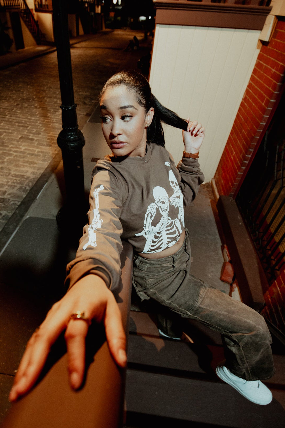 Dr. Skeleton Longsleeve Brown