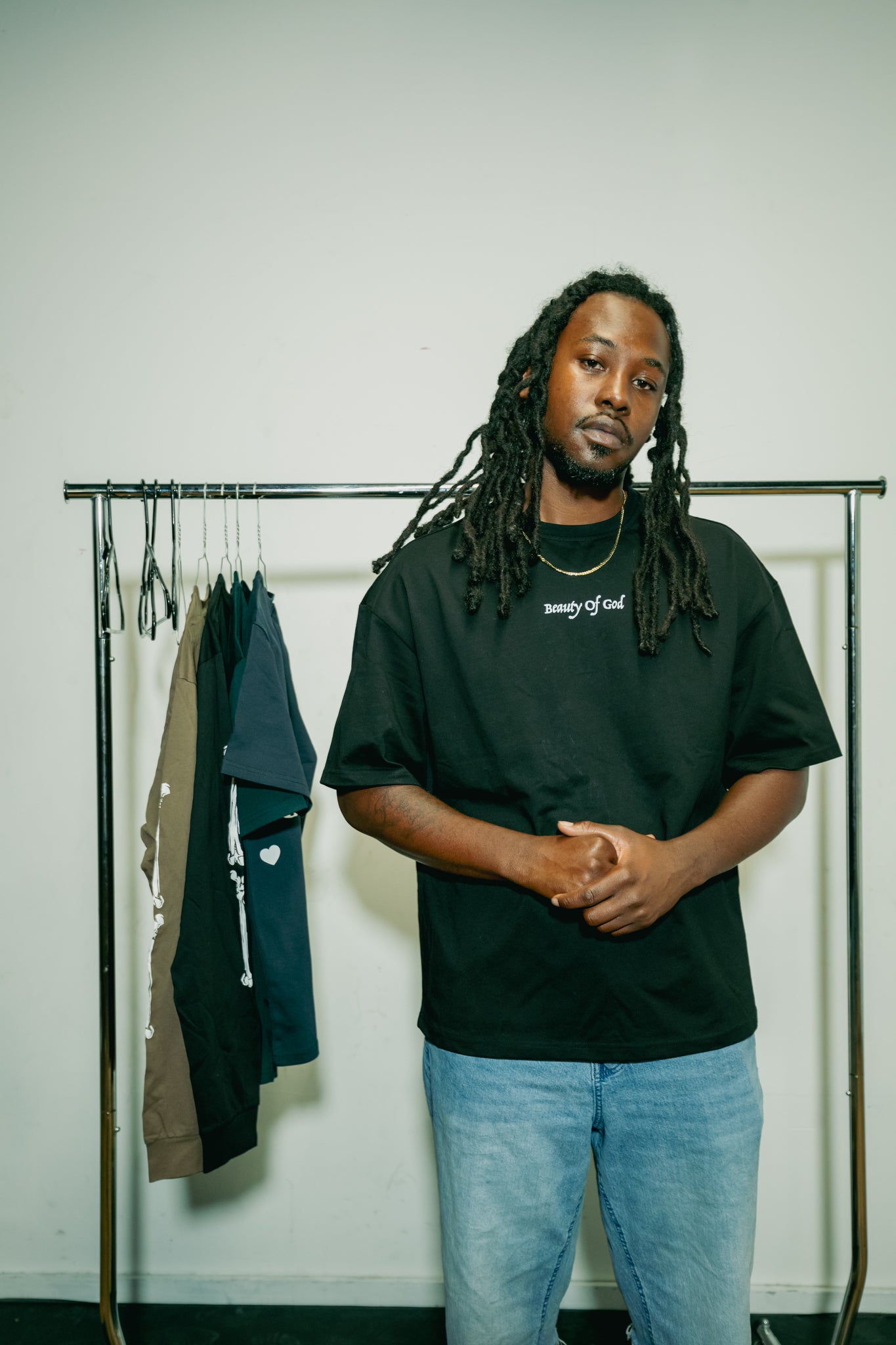 Black Reflective Selfie Black