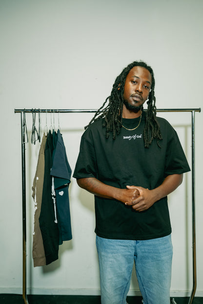 Black Reflective Selfie Black